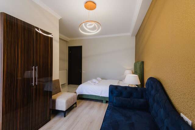 Отель Golden Globe Boutique Hotel Тбилиси-14