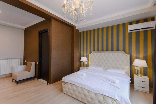 Отель Golden Globe Boutique Hotel Тбилиси-7