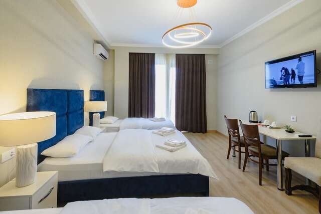 Отель Golden Globe Boutique Hotel Тбилиси-11